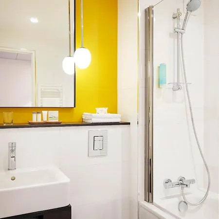 17 Batignolles Paříž