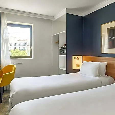 فندق 17 Batignolles باريس