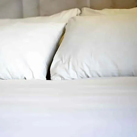 17 Batignolles فندق 3*