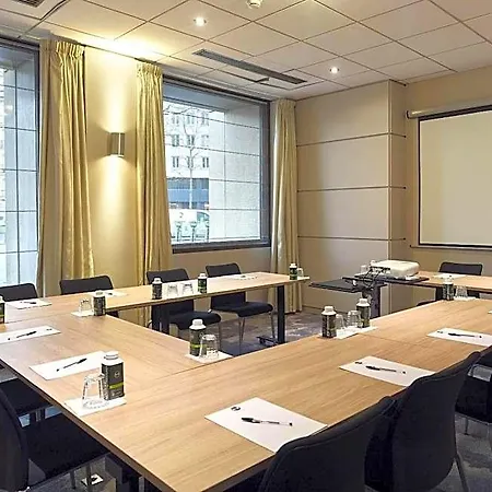 17 Batignolles فندق باريس