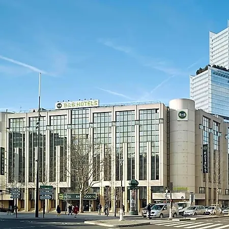 فندق 17 Batignolles 3*