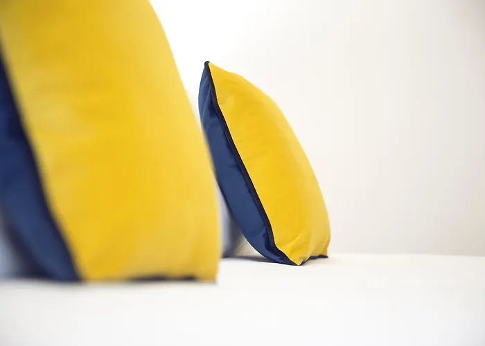 17 Batignolles 3* Париж