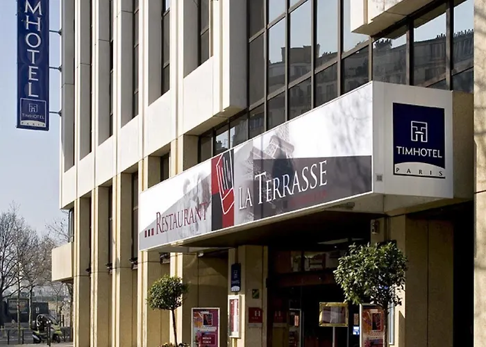 Отель 17 Batignolles