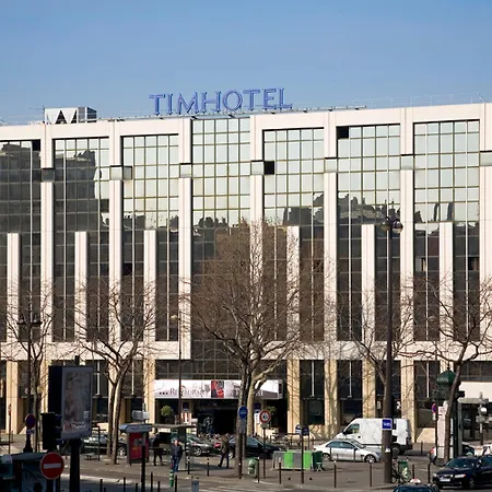 Hotel 17 Batignolles Parigi