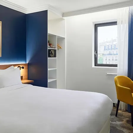 Hotel 17 Batignolles Parigi