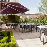 ホテル 17 Batignolles 3*